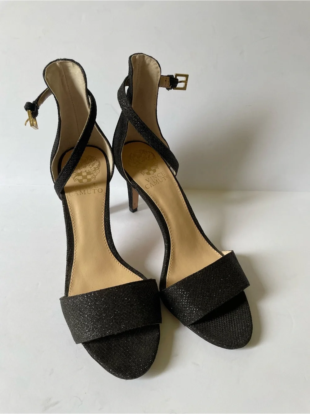 Vince Camuto vince camuto